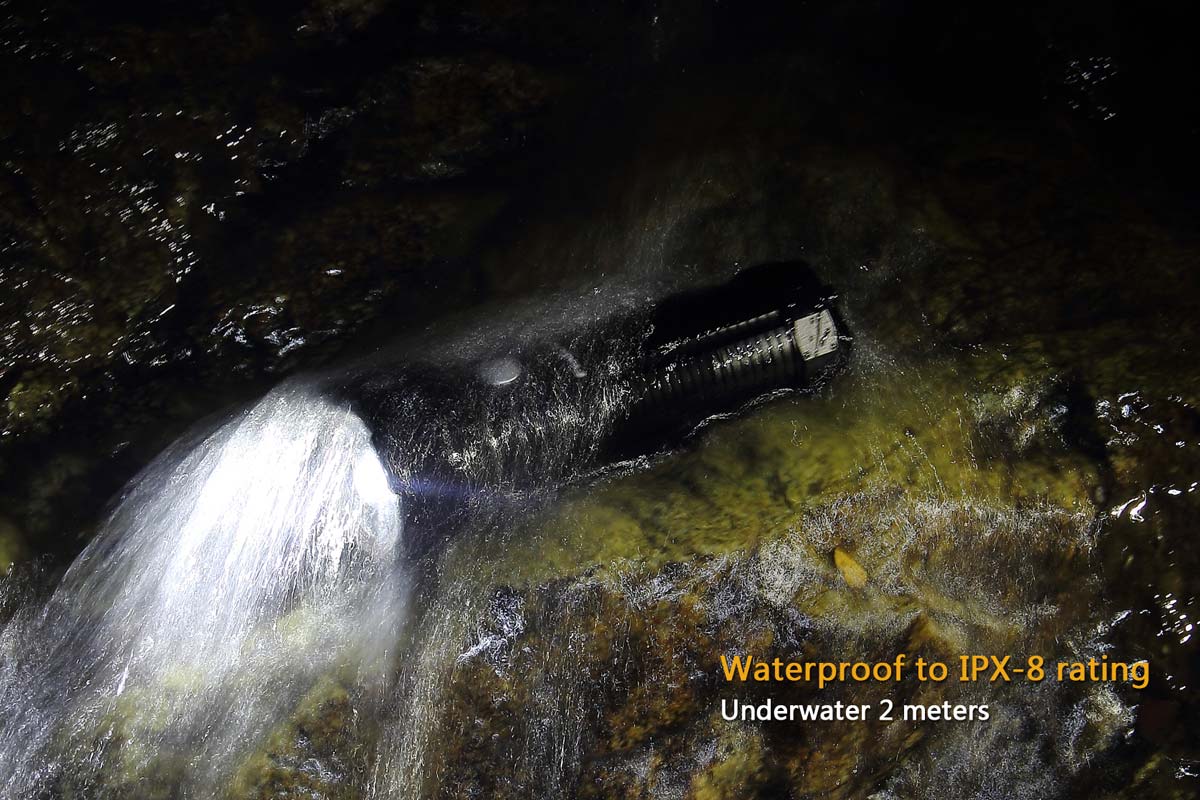 FD40 Fenix Flashlight - DISCONTINUED - Image 6