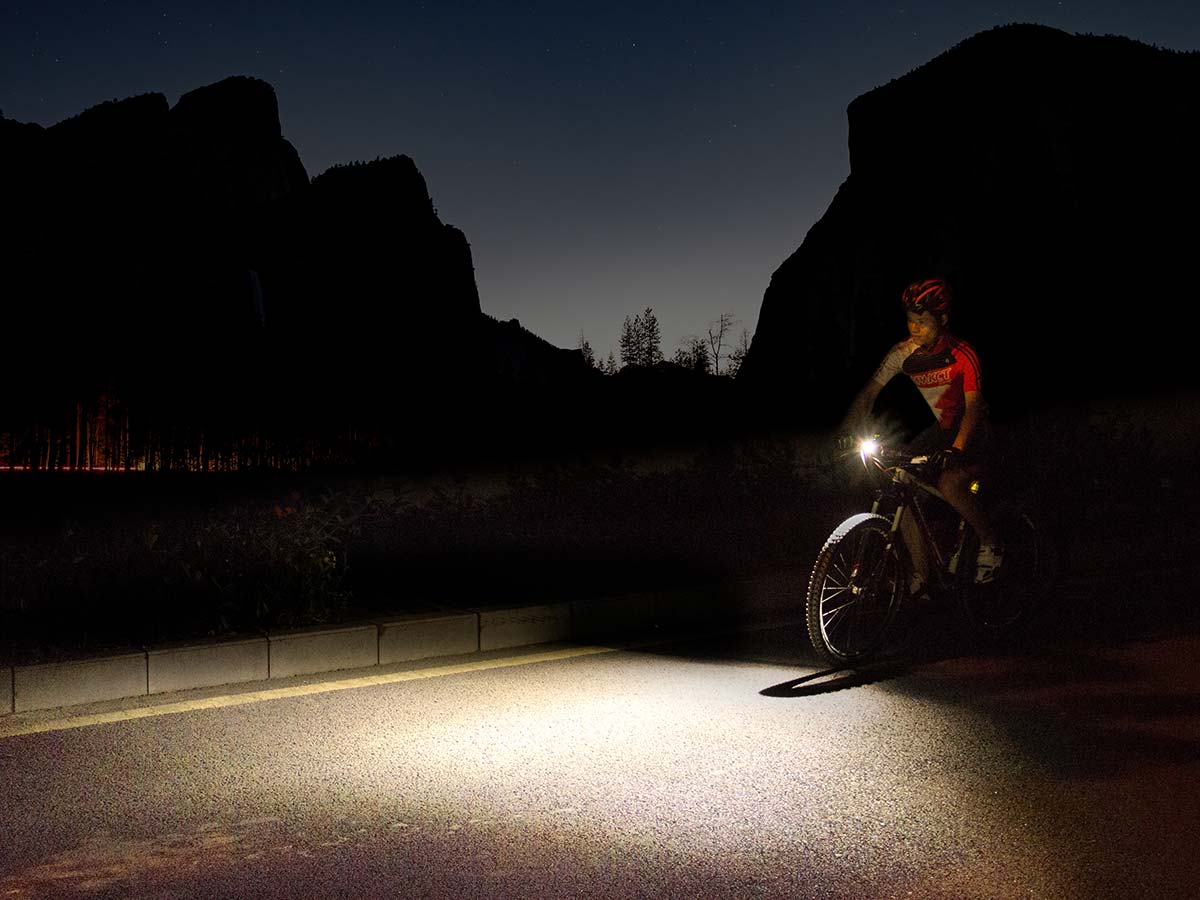 Fenix BC35R USB Rechargeable Bike Light - DISCONTINUED - Image 2